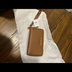 Micheal Kors wallet